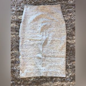 Wilfred Bodycon Midi Skirt
